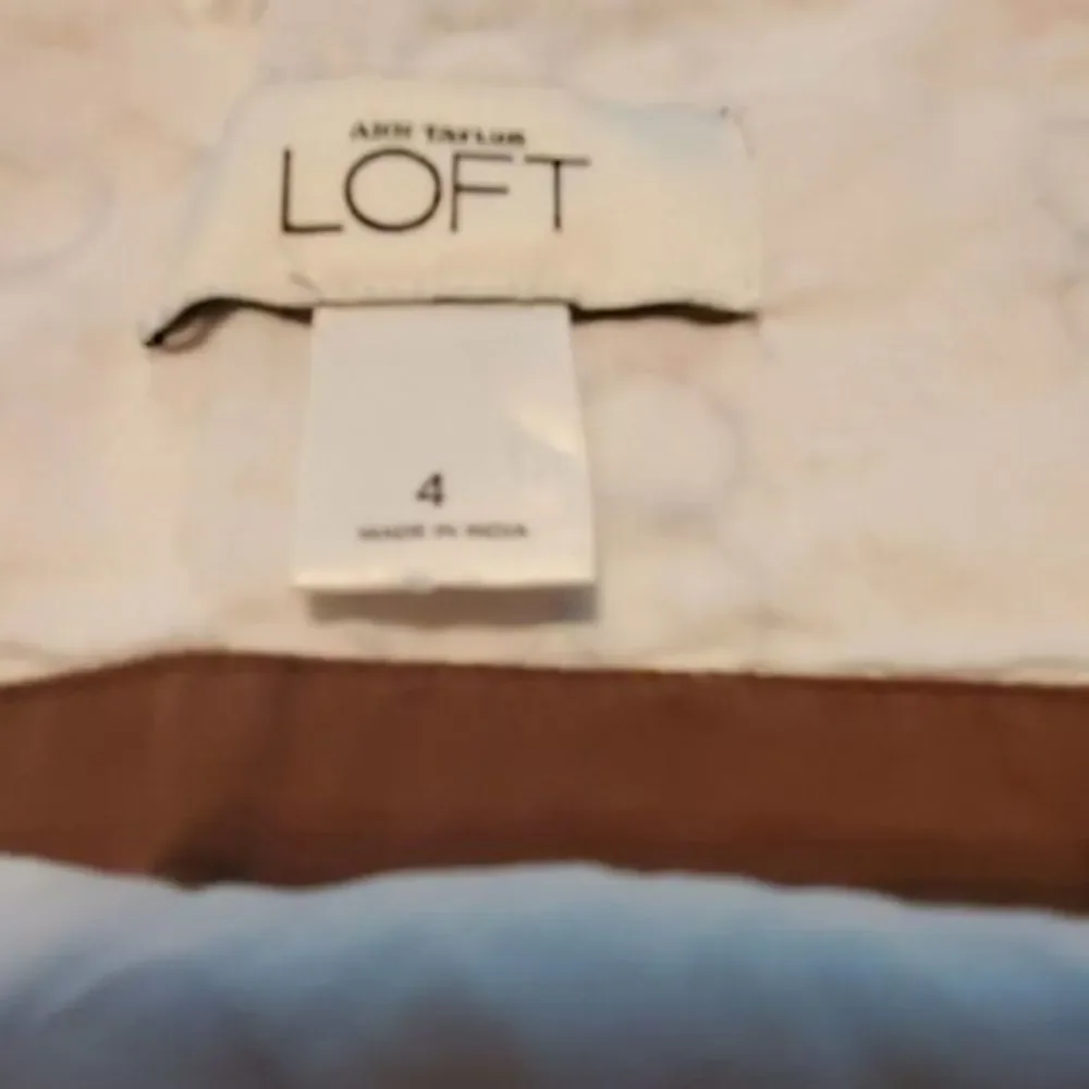 Ann‎ Taylor Loft Sleeveless Babydoll Blouse White Brown 4
